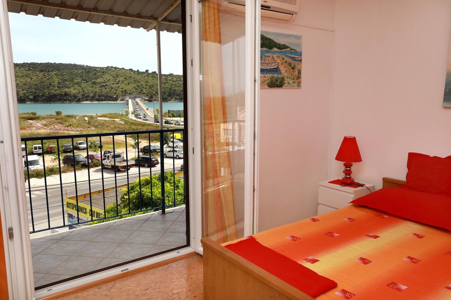 Apartments Irena Trogir Buitenkant foto