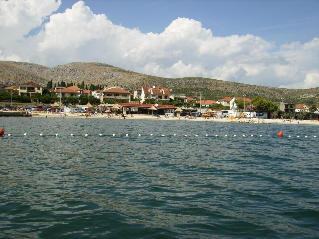 Apartments Irena Trogir Buitenkant foto