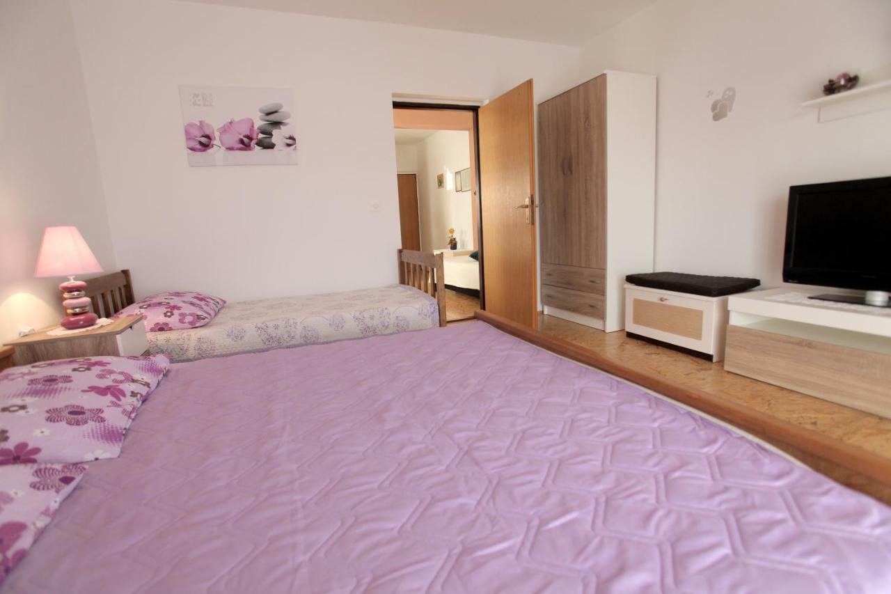 Apartments Irena Trogir Buitenkant foto